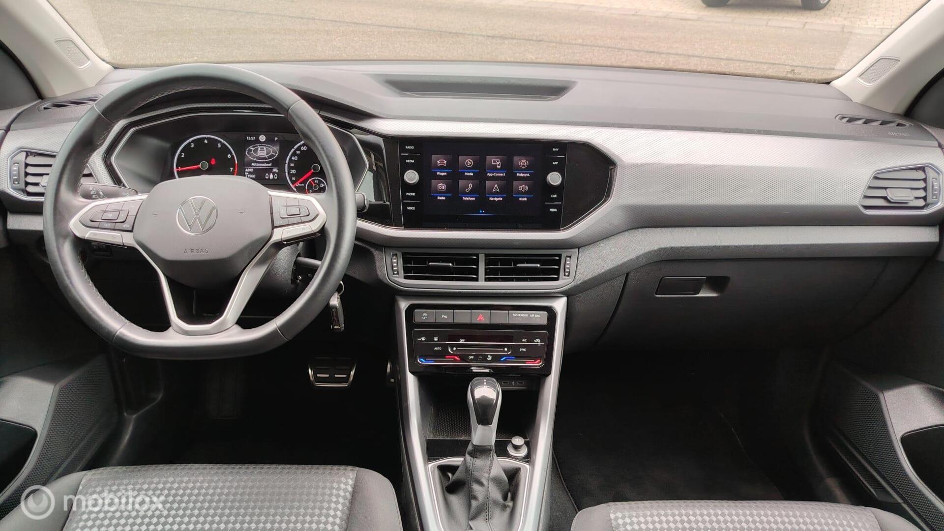 Foto van Volkswagen T-cross