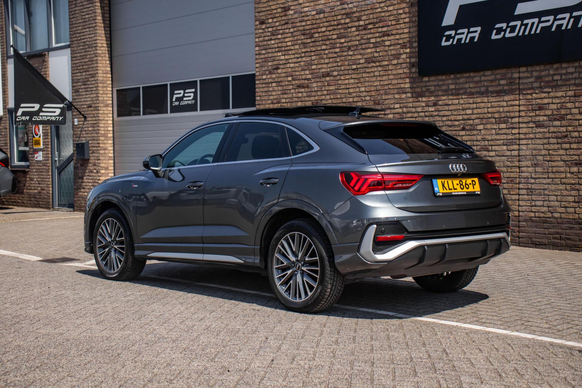 Foto van Audi Q3 Sportback E-tron