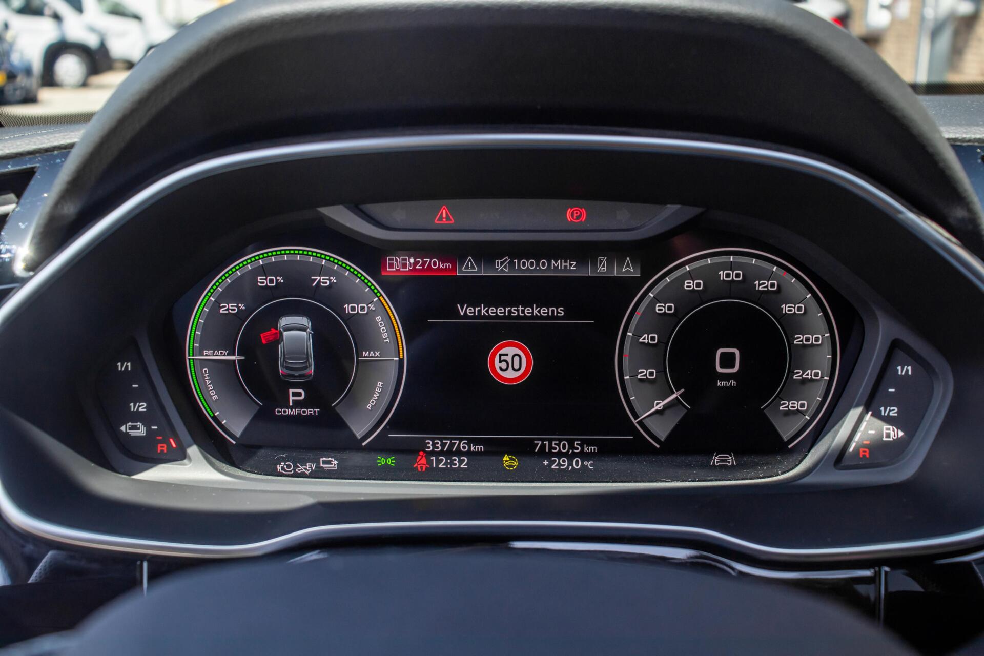 Foto van Audi Q3 Sportback E-tron