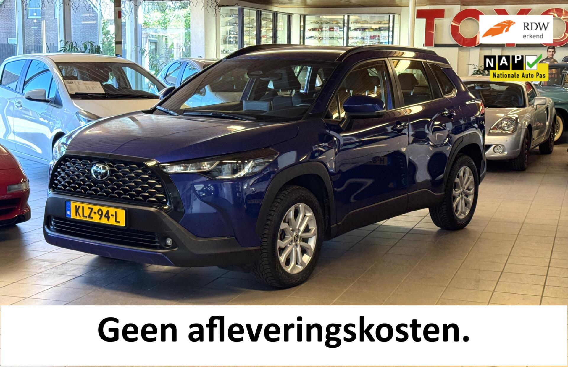 Toyota Toyota Corolla Hybrid 140. 11-2024 Carplay, Dodehoek parkeer sensoren 2024 - voorkant