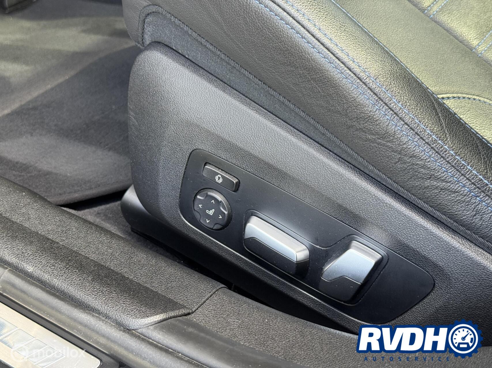 Foto van BMW 330e