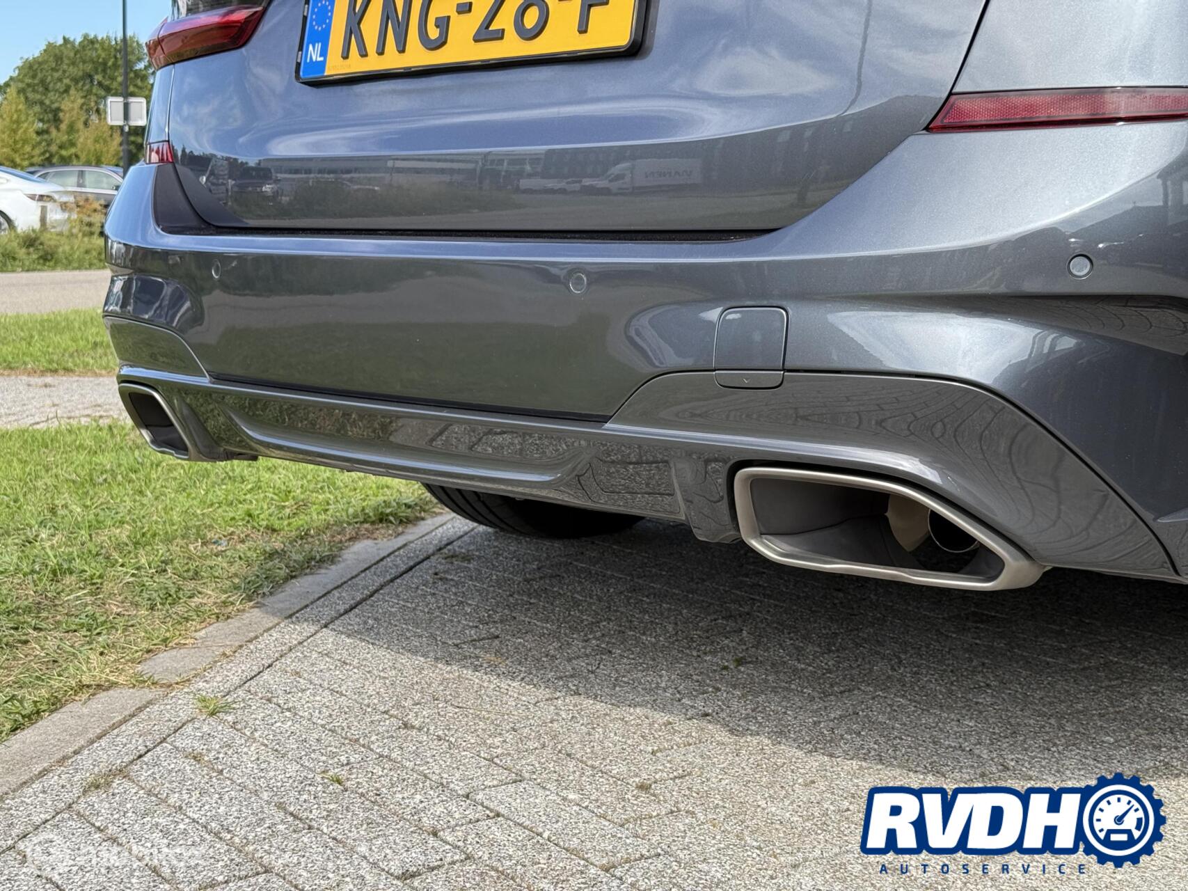 Foto van BMW 330e