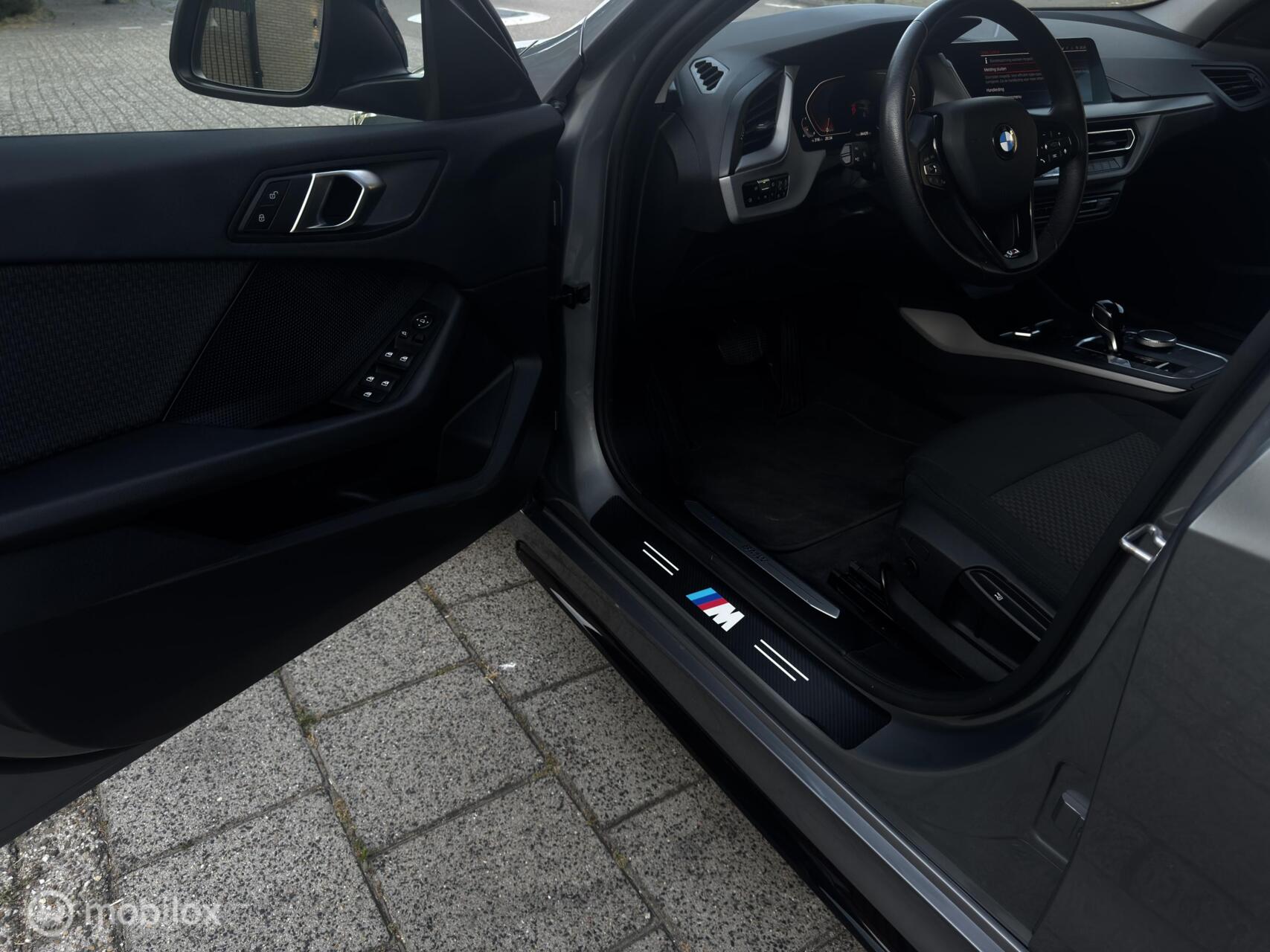 Foto van BMW 118i
