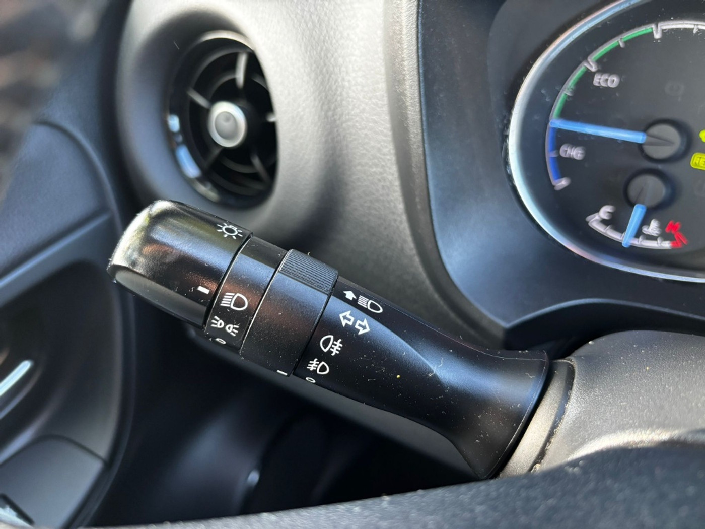 Foto van Toyota Toyota Yaris Hybrid
