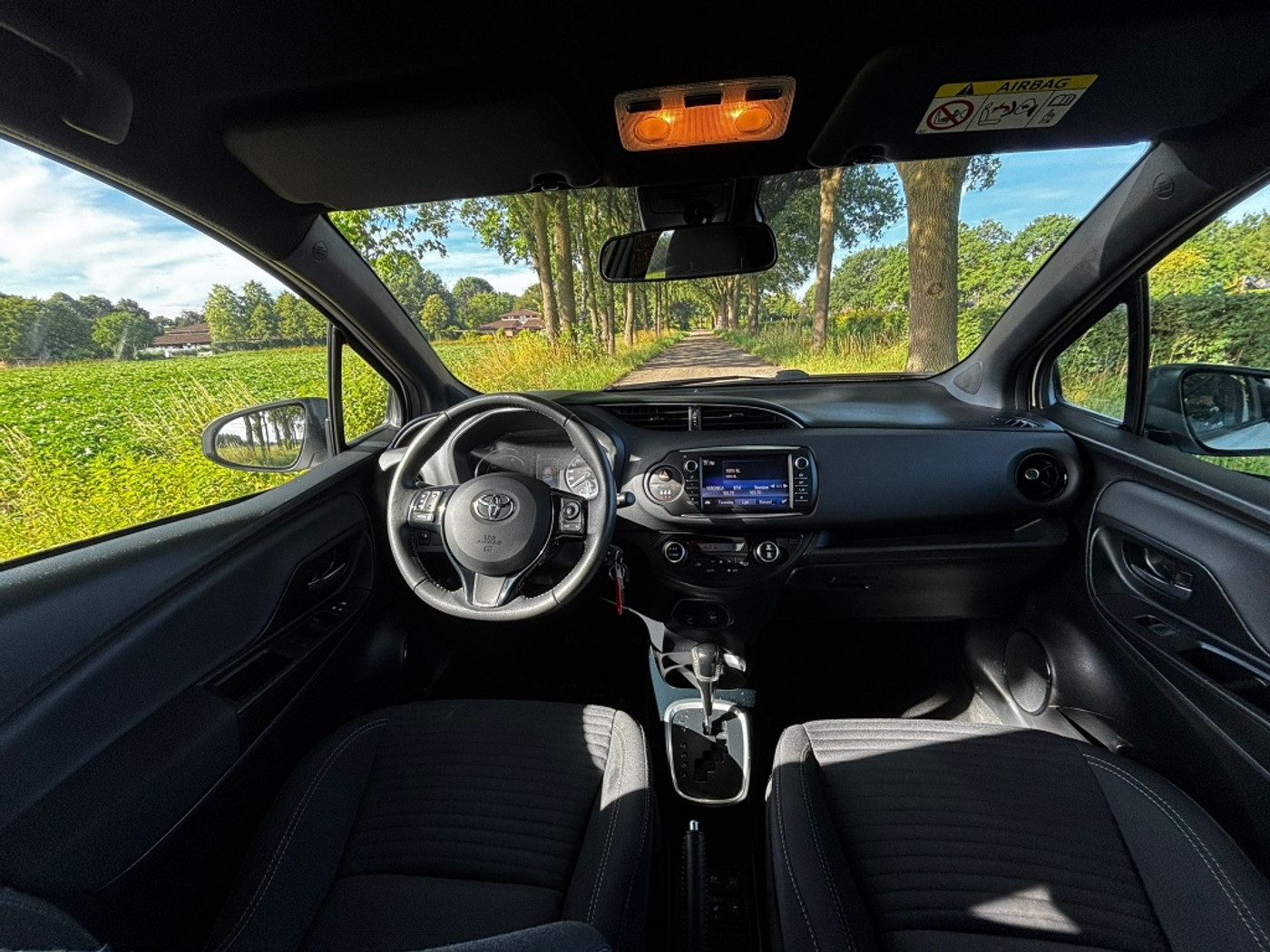 Foto van Toyota Toyota Yaris Hybrid