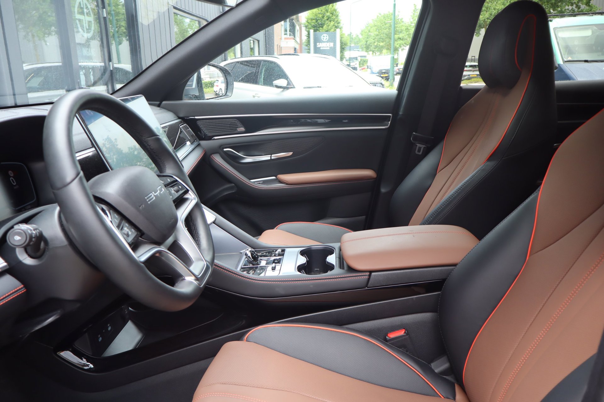 Foto van BYD BYD Seal U Dm-i