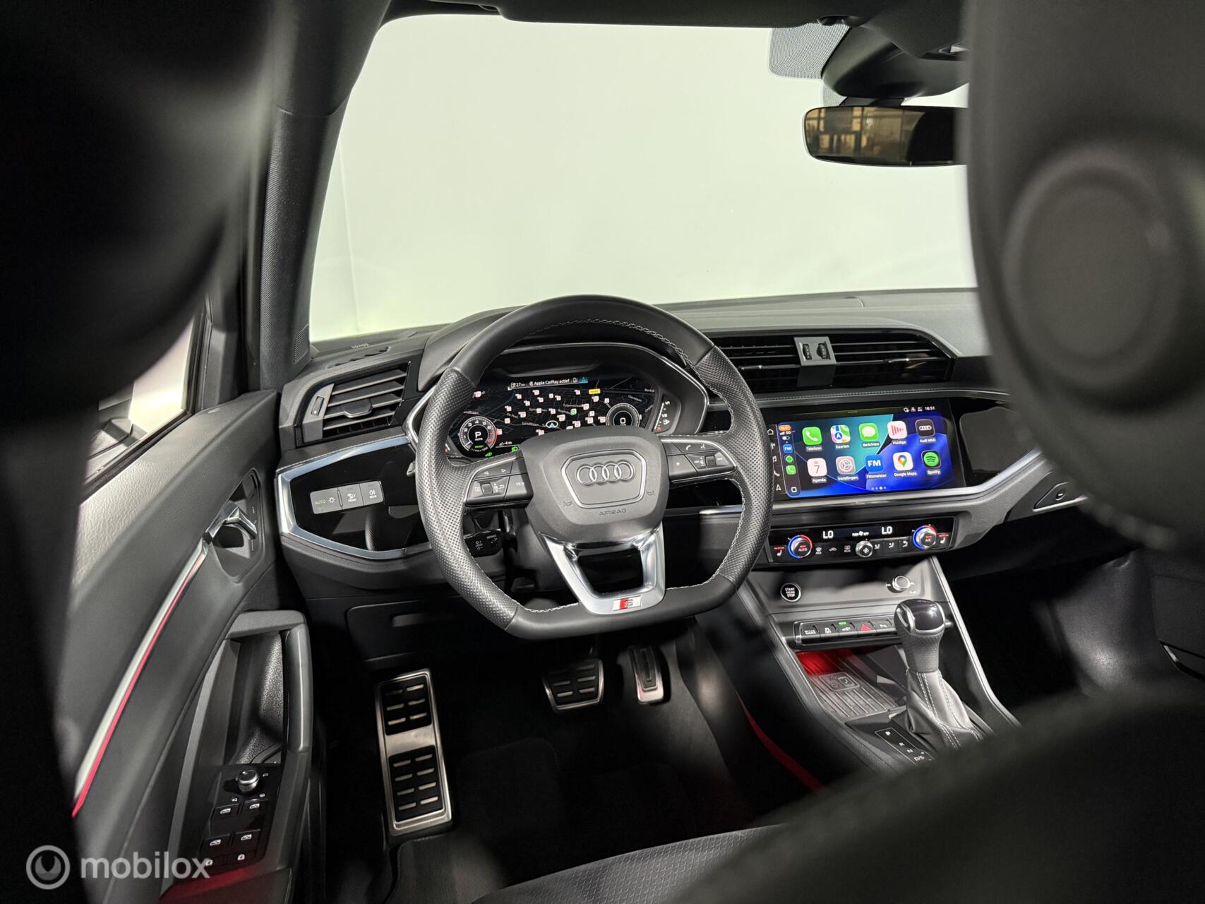 Foto van Audi Q3 Sportback E-tron