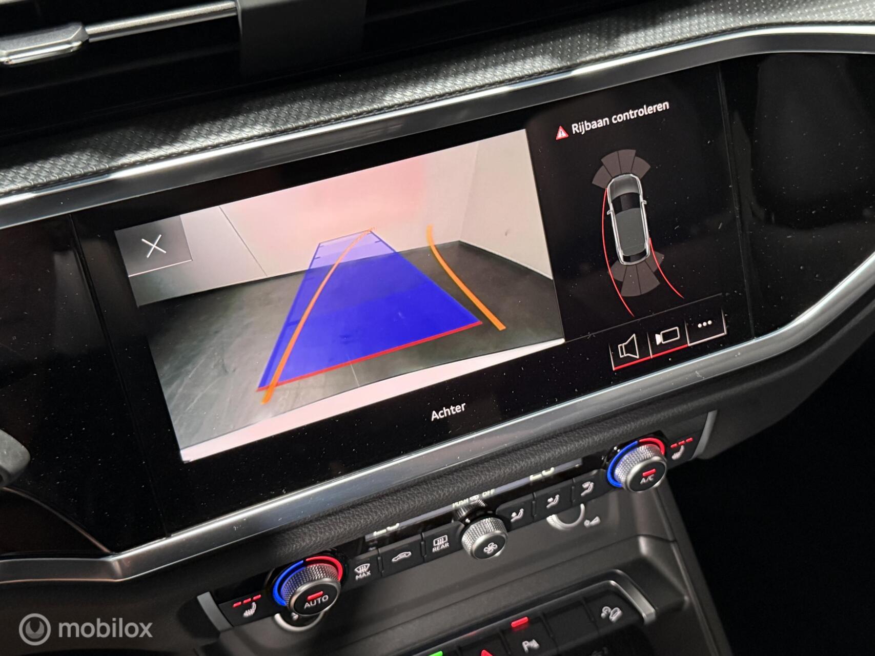 Foto van Audi Q3 Sportback E-tron
