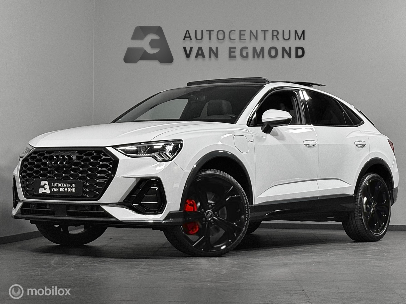 Audi Q3 Sportback E-tron 45 TFSIe 2X S-LINE SOH 91.4%| PANO| TREKH. 2023 - voorkant