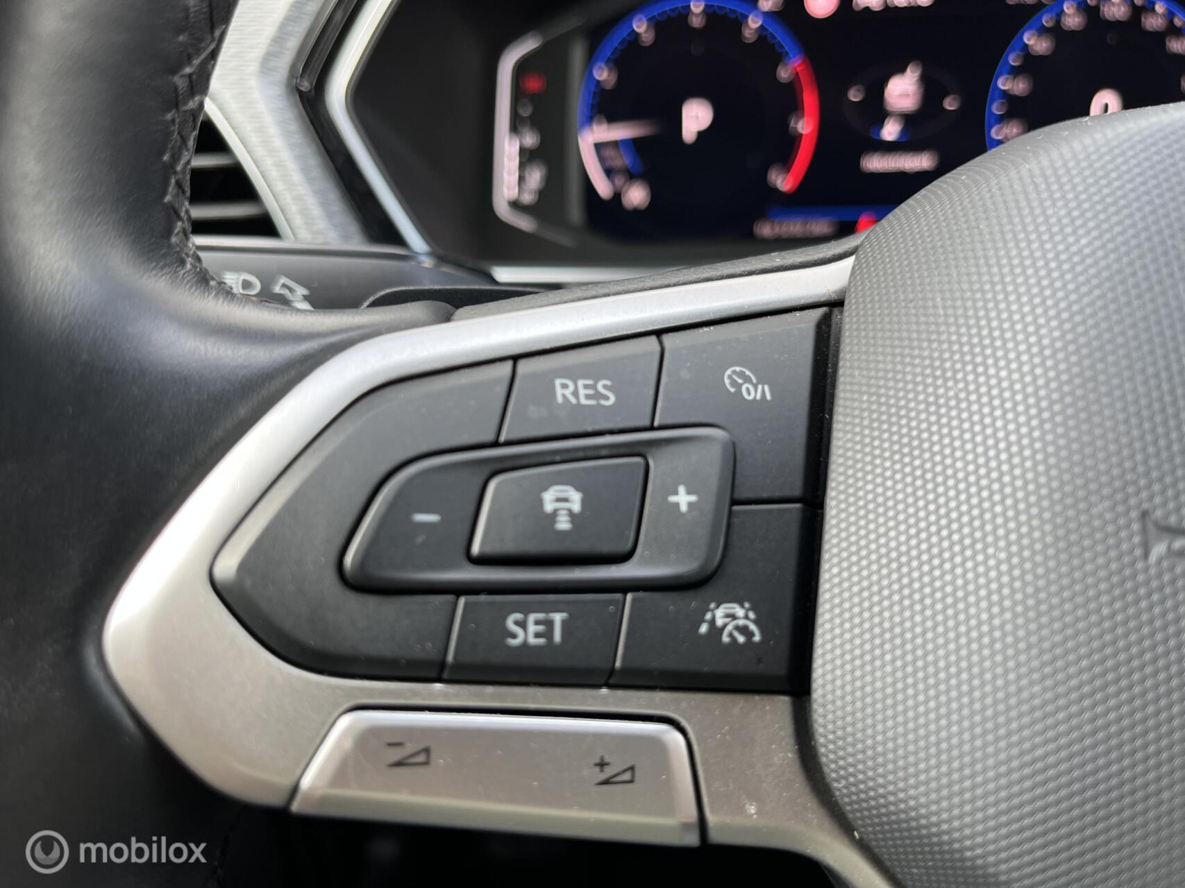 Foto van Volkswagen T-cross