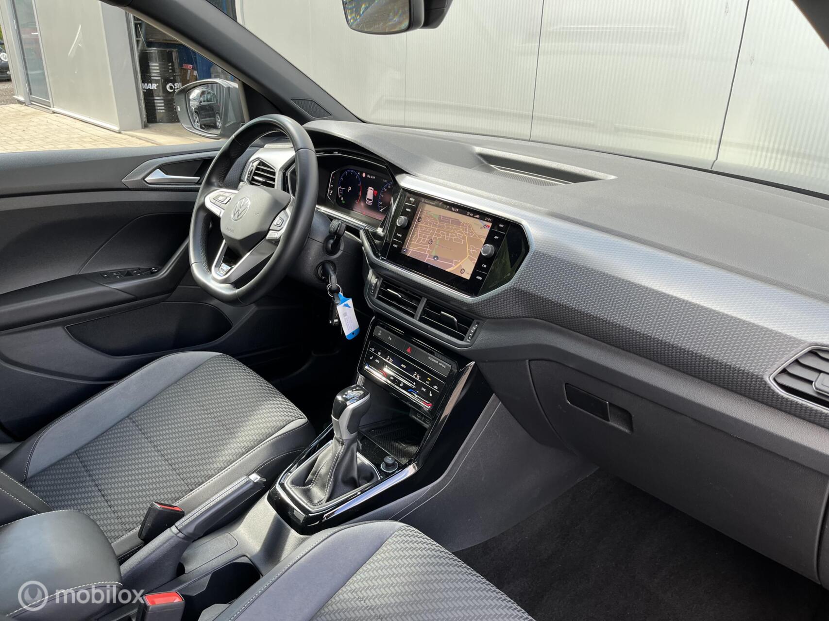 Foto van Volkswagen T-cross