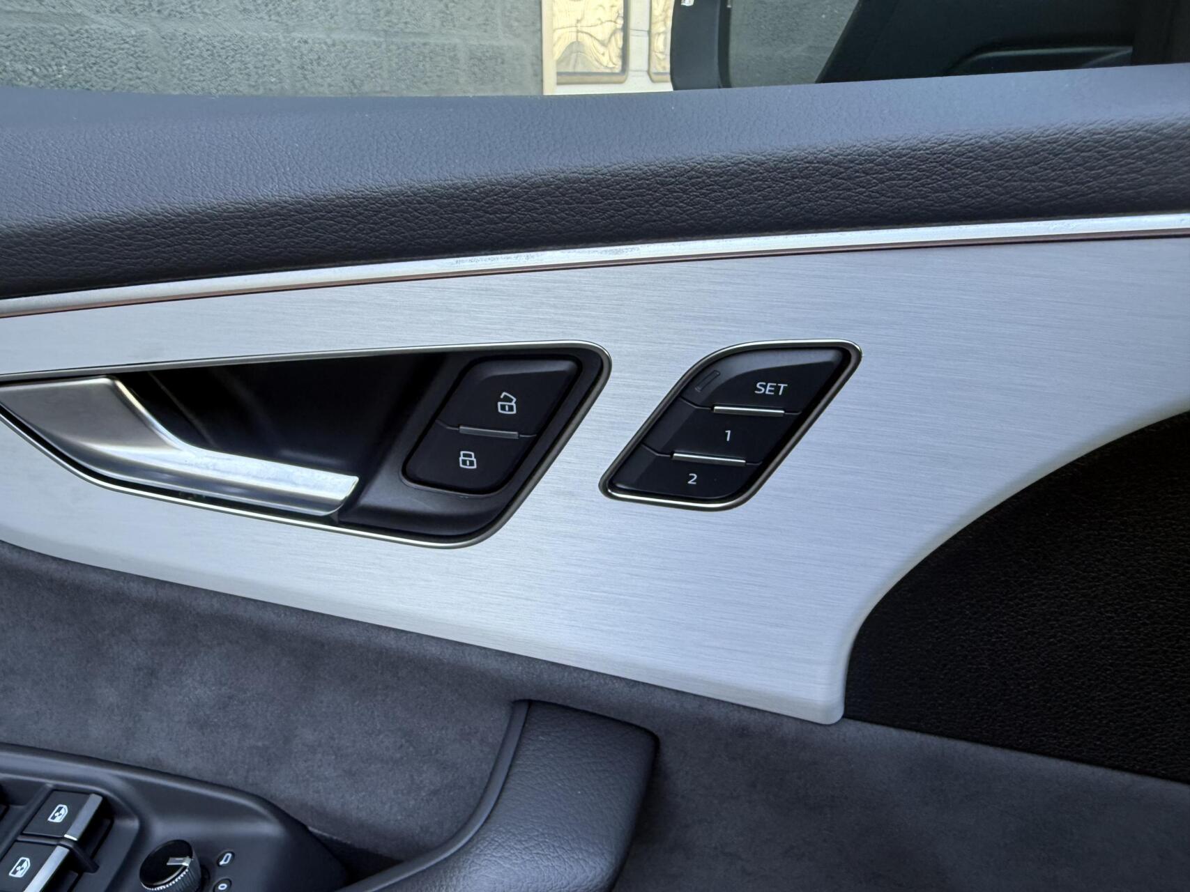 Foto van Audi Q8 55 TFSI E