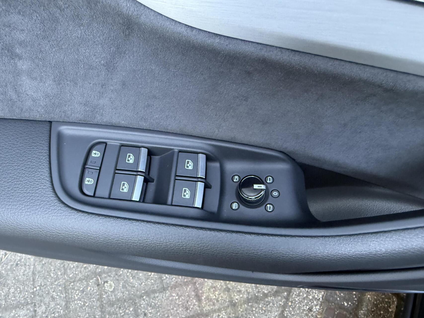 Foto van Audi Q8 55 TFSI E