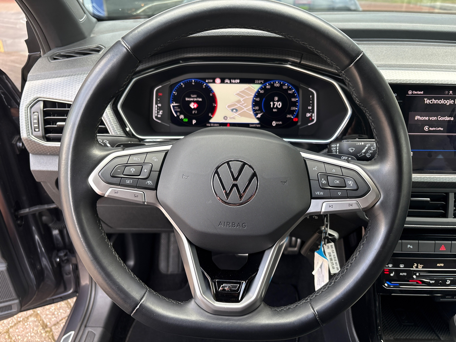 Foto van Volkswagen T-cross