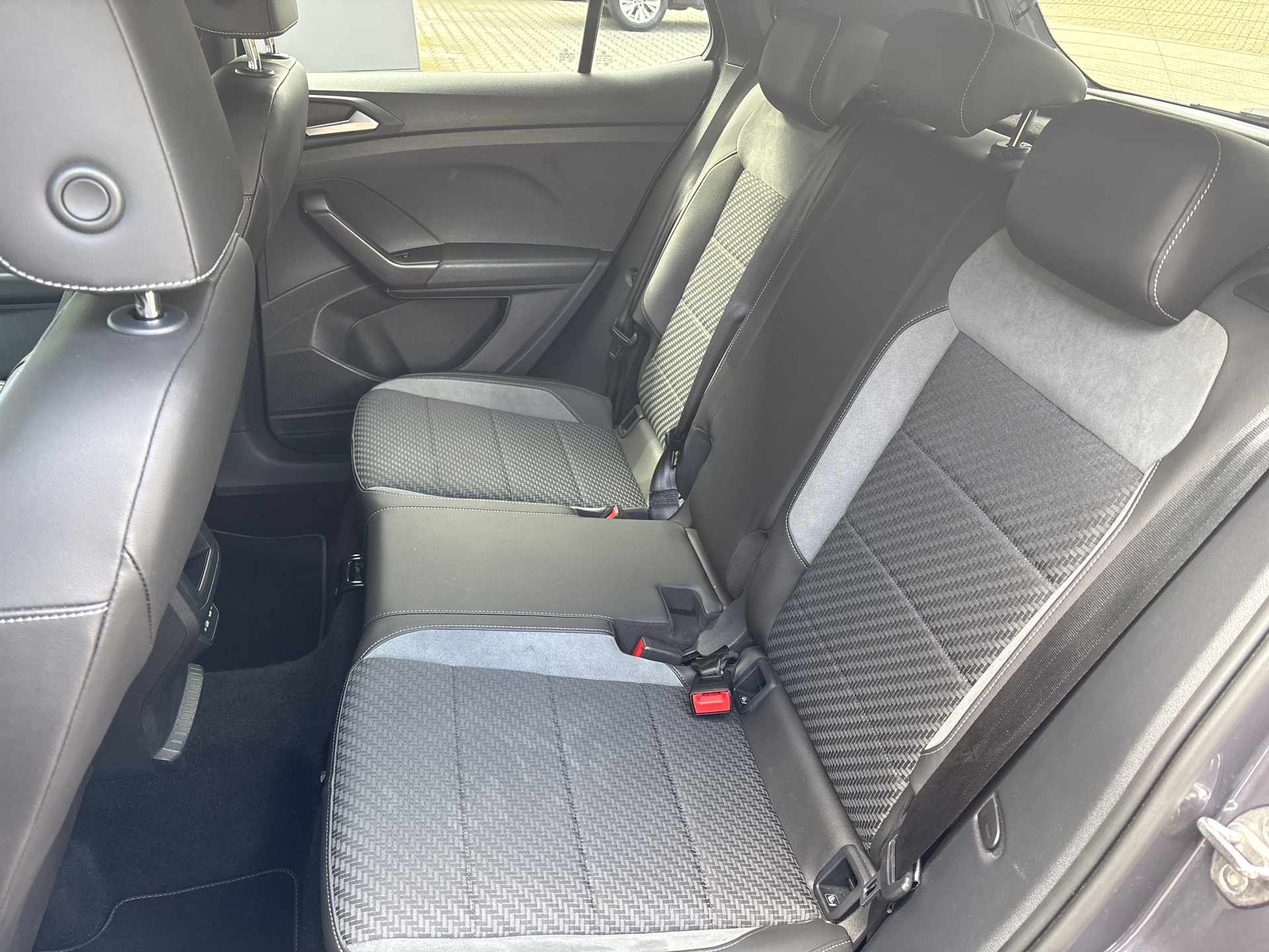 Foto van Volkswagen T-cross
