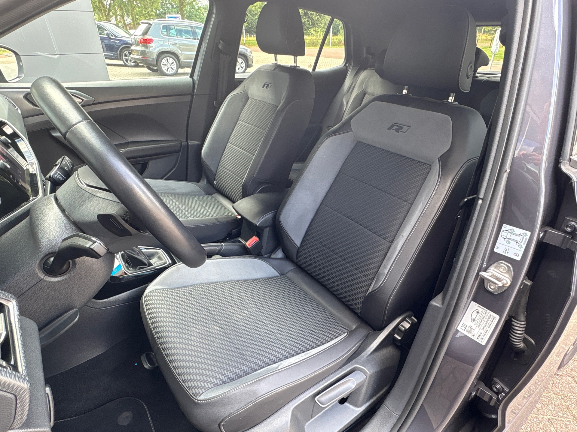Foto van Volkswagen T-cross