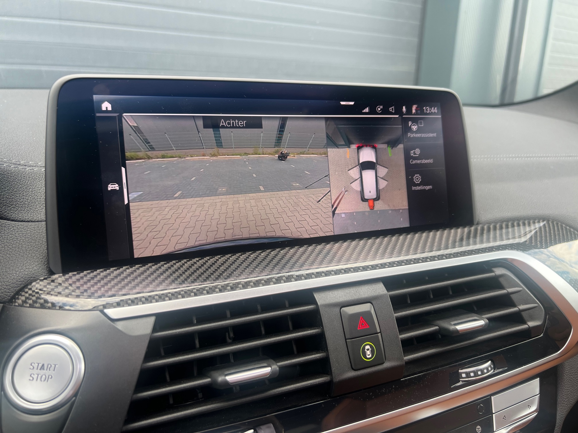 Foto van BMW X3 Xdrive30e