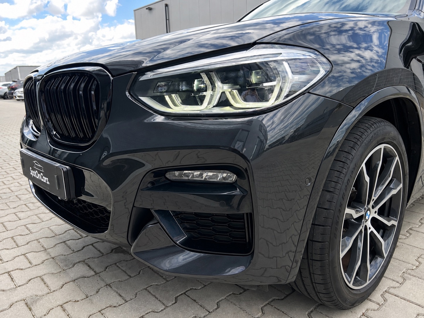 Foto van BMW X3 Xdrive30e
