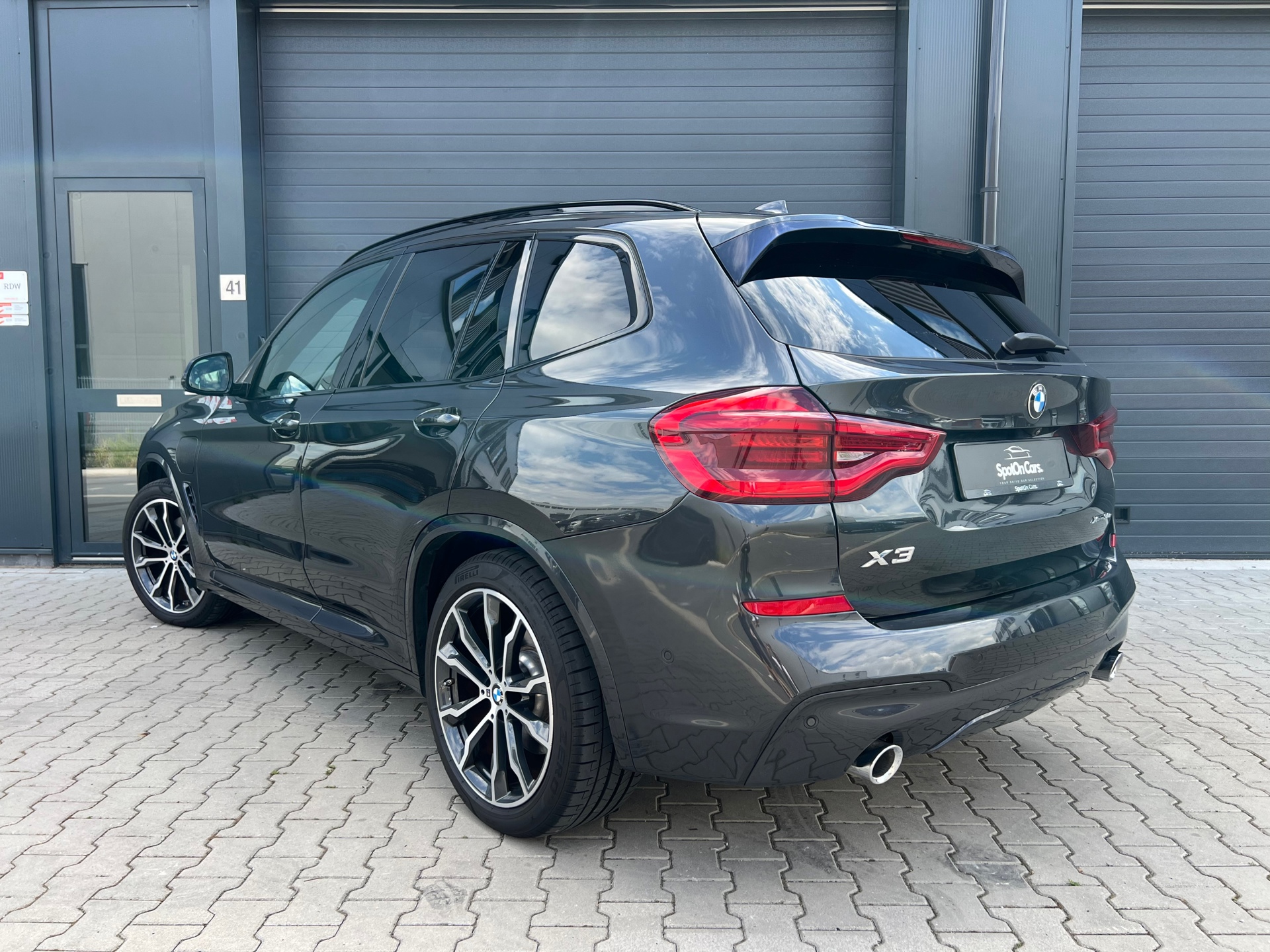 Foto van BMW X3 Xdrive30e