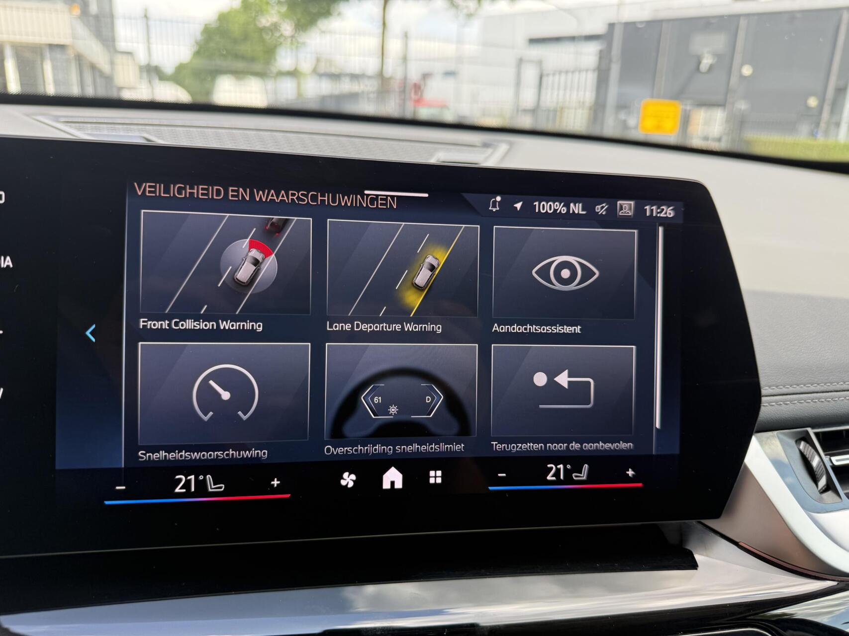 Foto van BMW Ix1 Edrive20