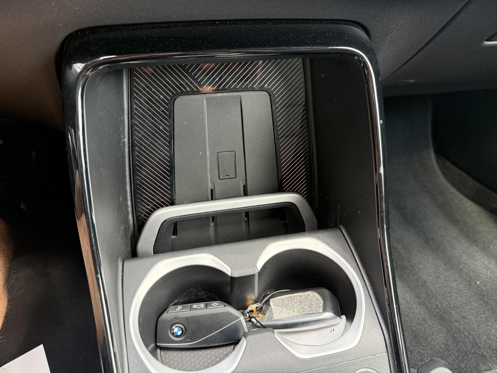 Foto van BMW Ix1 Edrive20