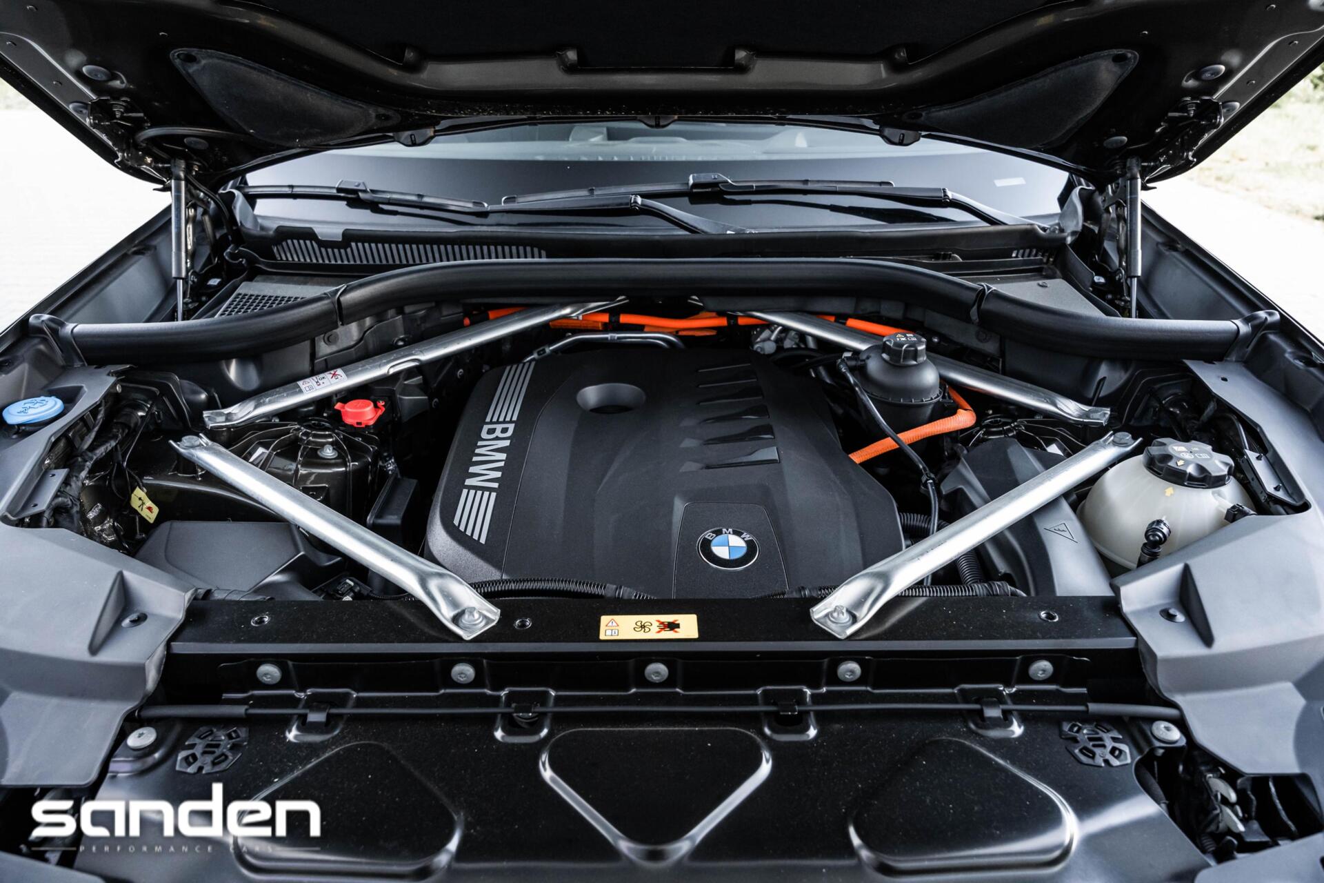 Foto van BMW X5 Xdrive50e