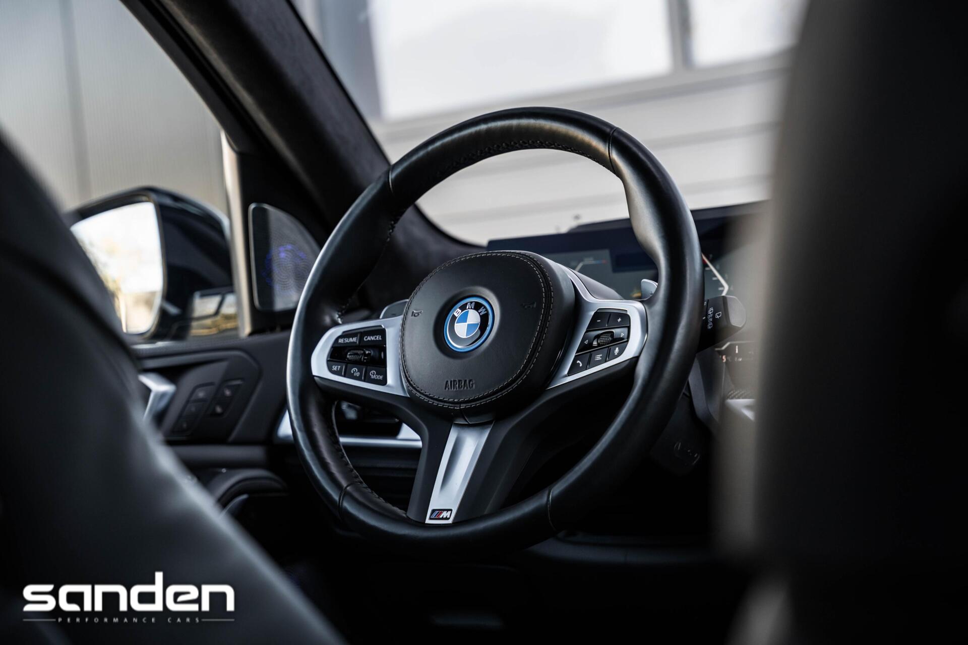 Foto van BMW X5 Xdrive50e