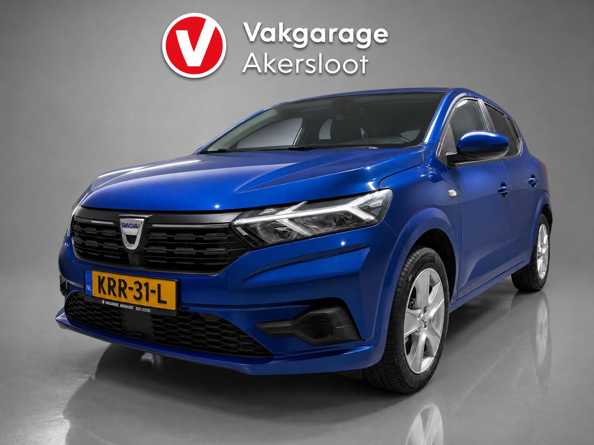 Dacia Sandero 1.0 TCe 90 Comfort / Parkeersensoren / Airco / Bluetooth / CruiseControl 2022 - voorkant