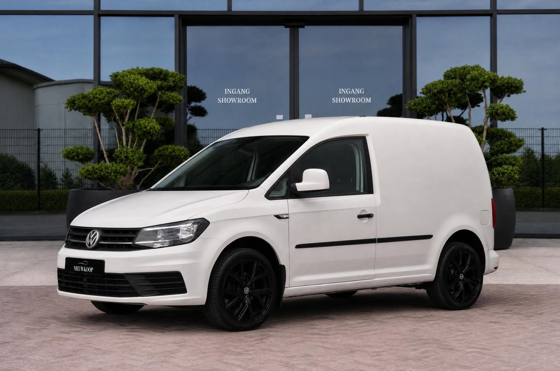 Volkswagen Caddy 1.2 TSI L1H1 BMT CRUISE | LEDER | PDC 2017 - voorkant