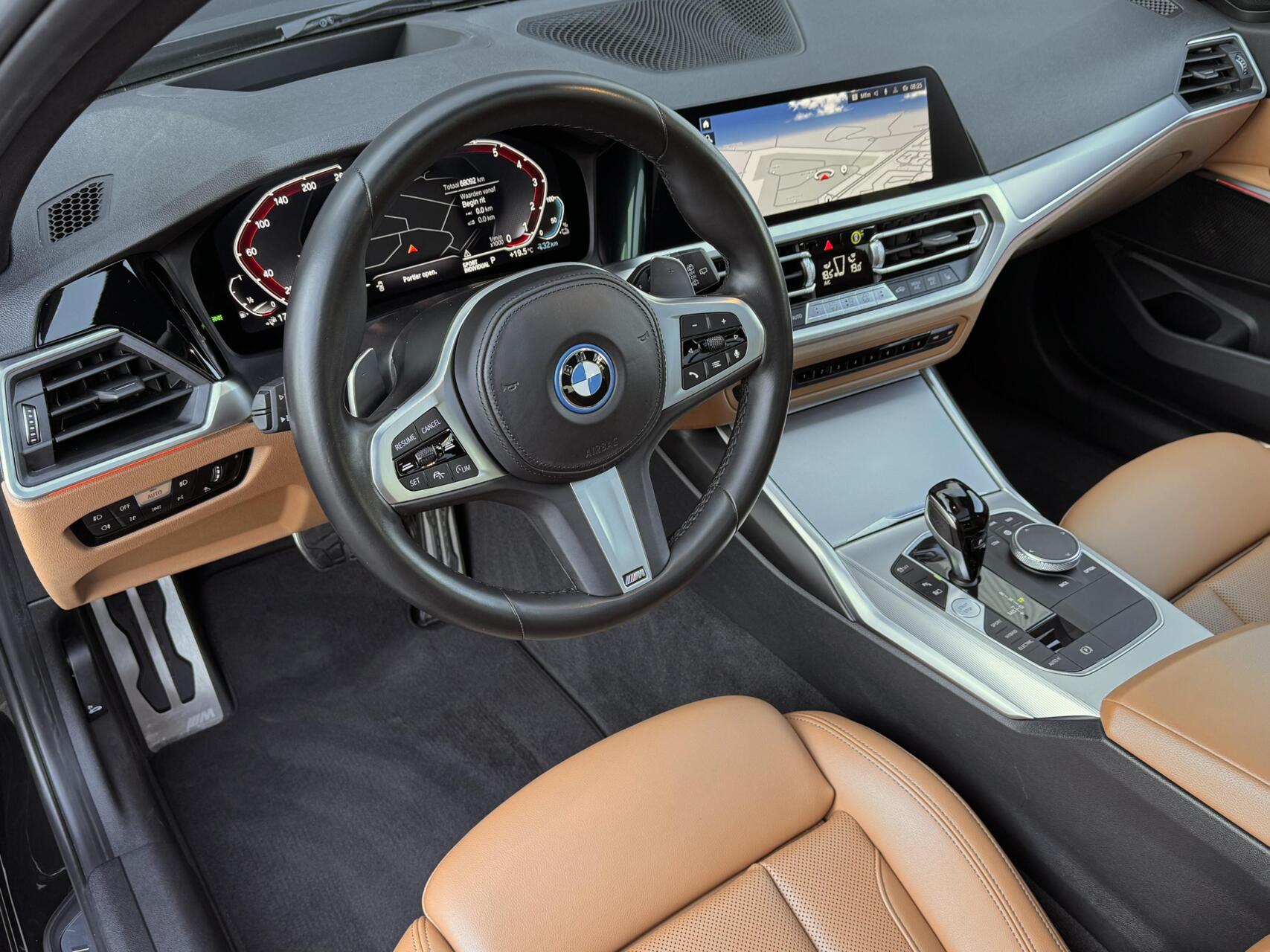 Foto van BMW 330e