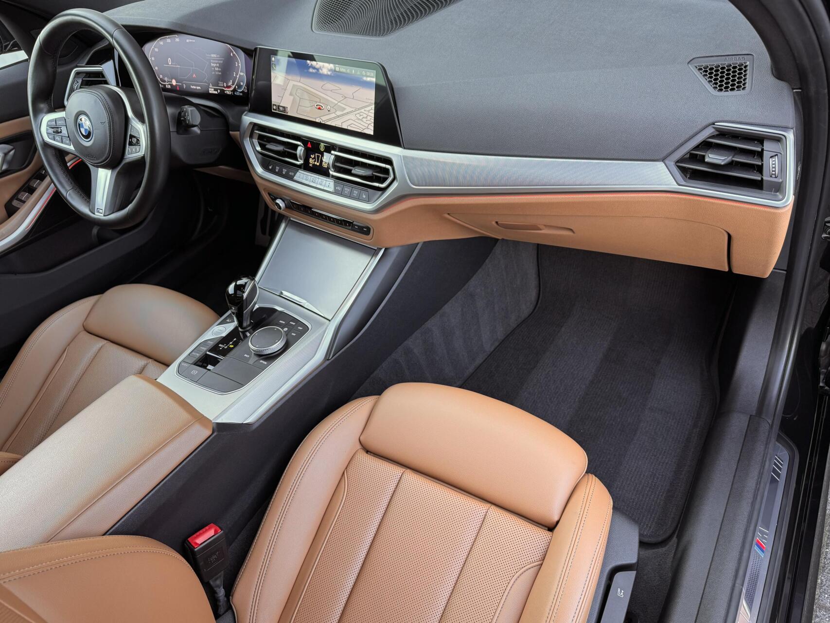 Foto van BMW 330e