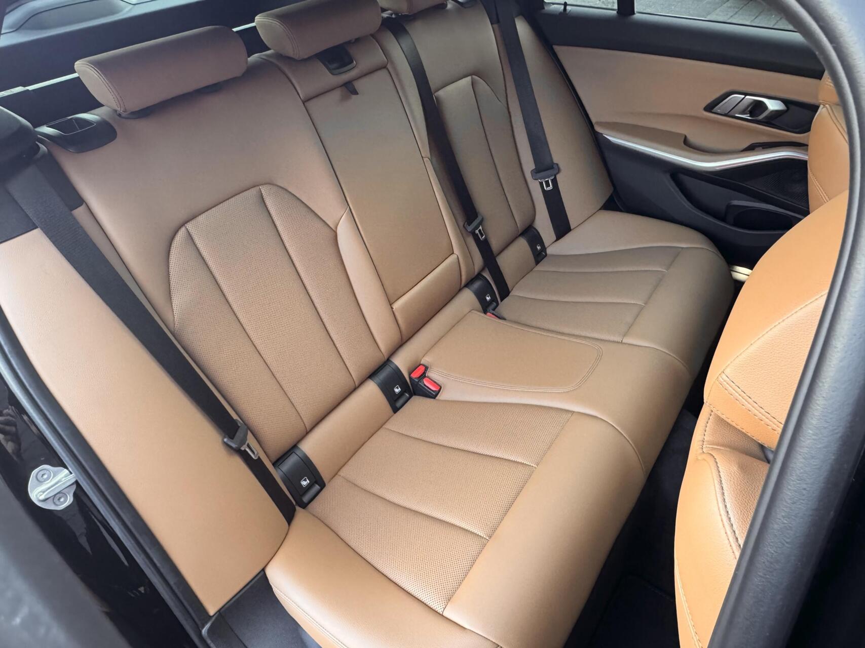 Foto van BMW 330e