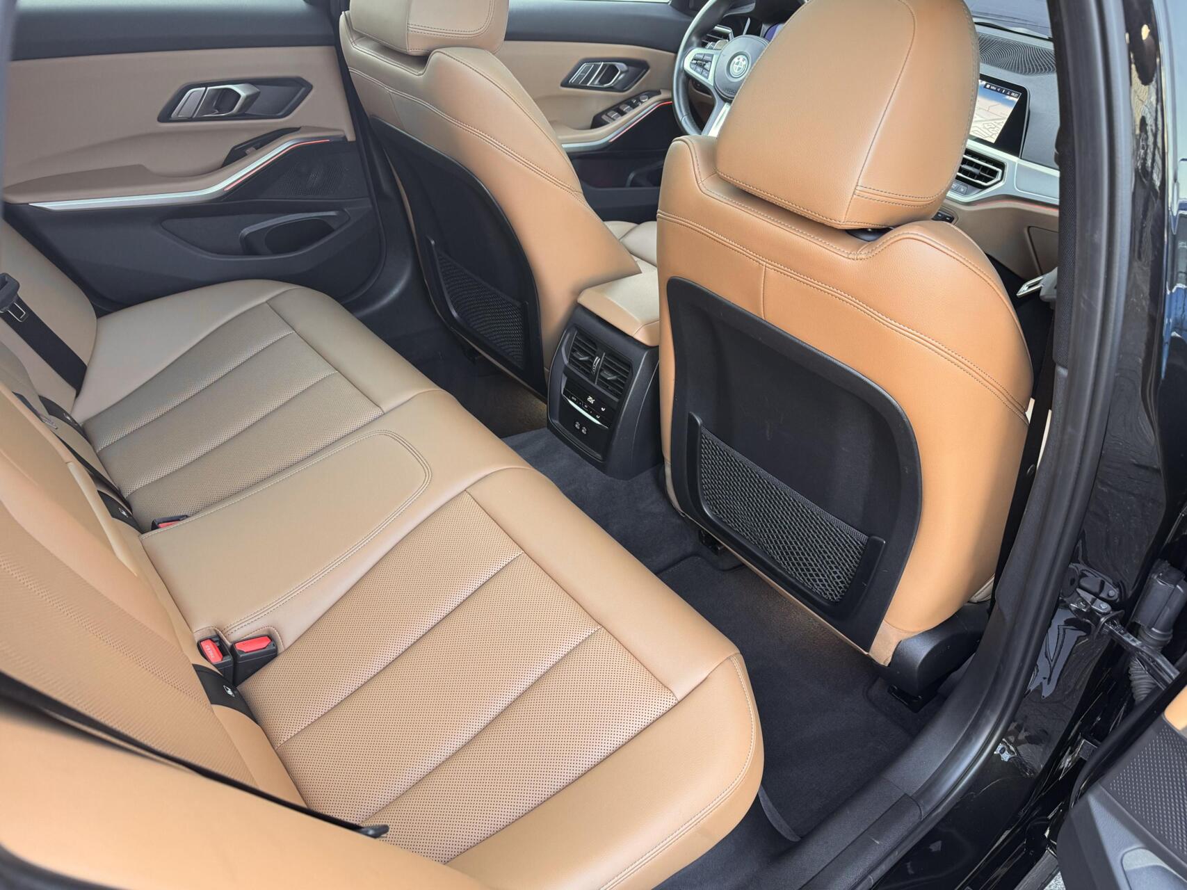 Foto van BMW 330e