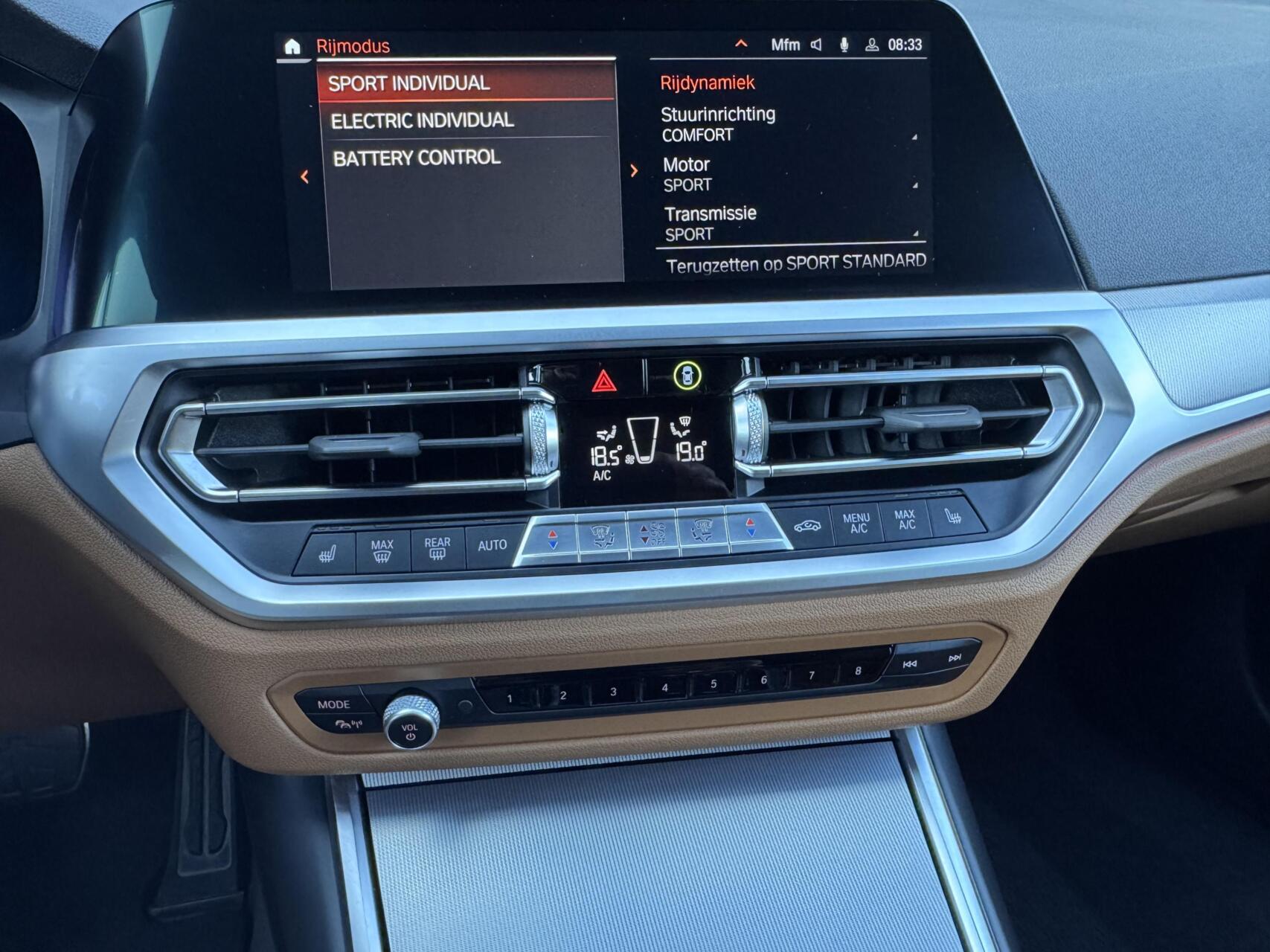 Foto van BMW 330e