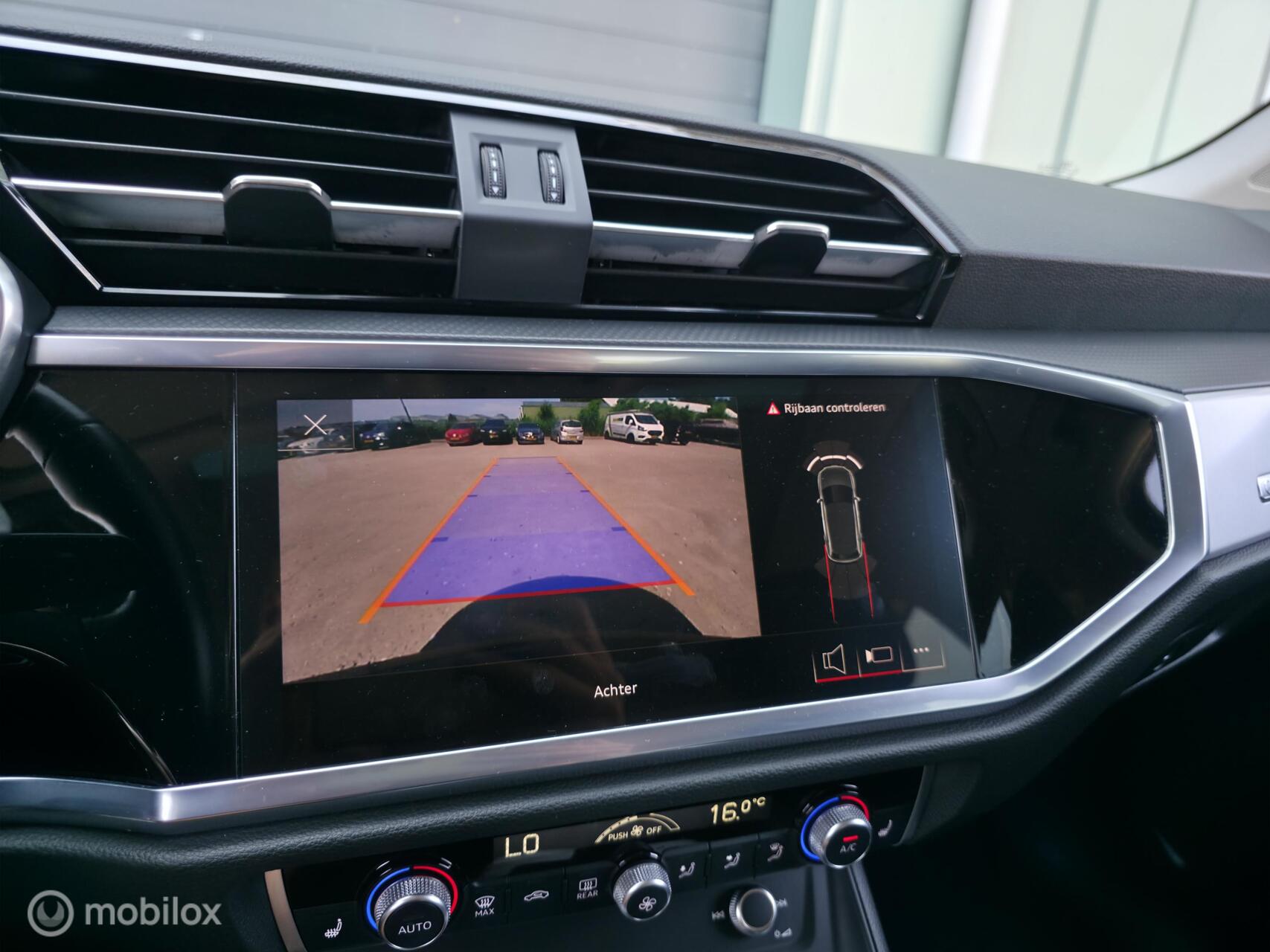 Foto van Audi Q3 E-tron
