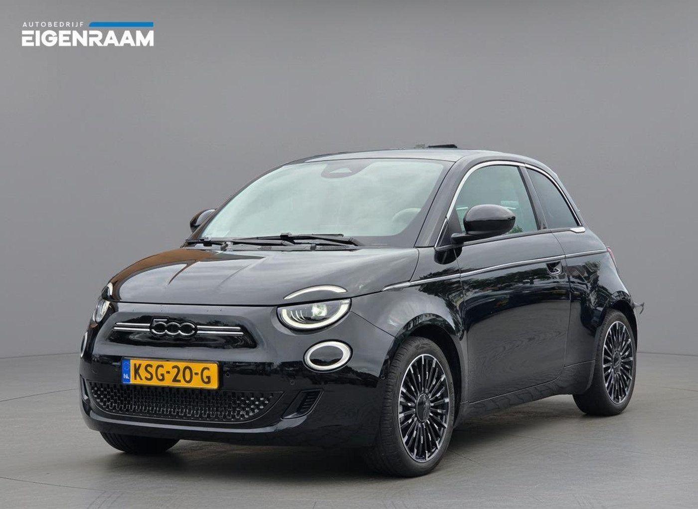 Fiat 500 La Prima 42kWh | Pano | Leder | Camera | Adaptive Cruise 2024 - voorkant