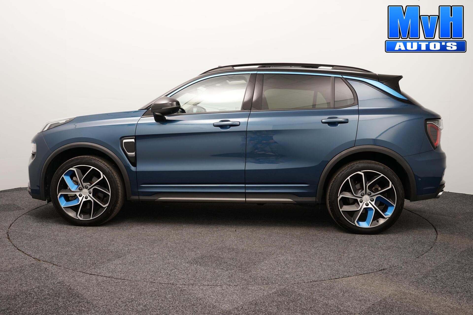 Foto van Lynk&co LYNK & Co 01