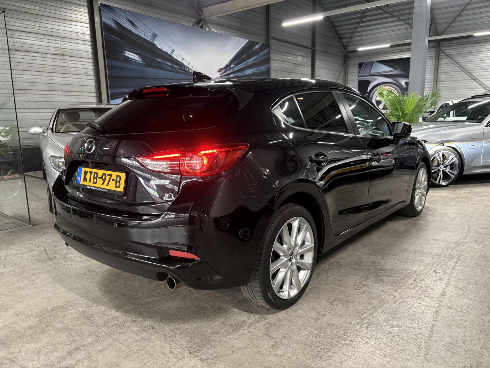 Foto van Mazda Mazda3