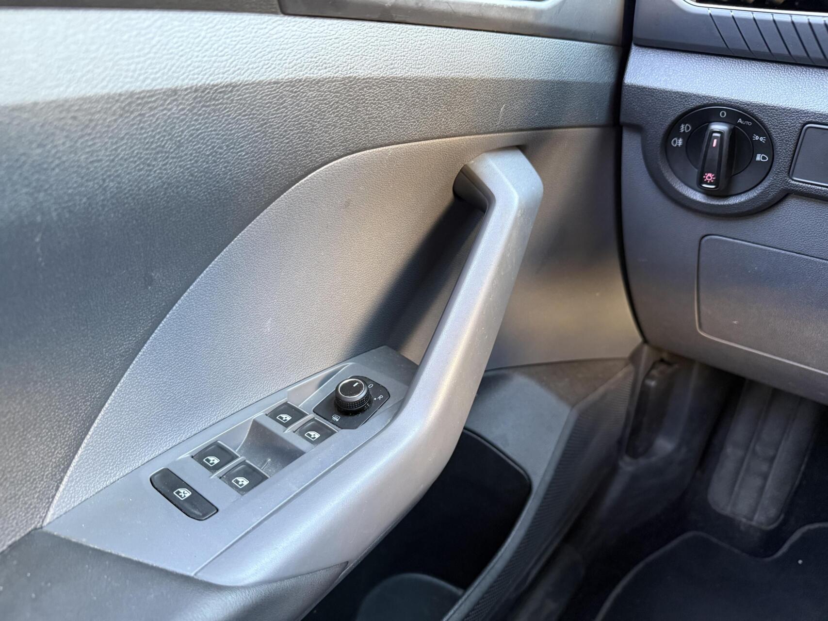 Foto van Volkswagen T-cross