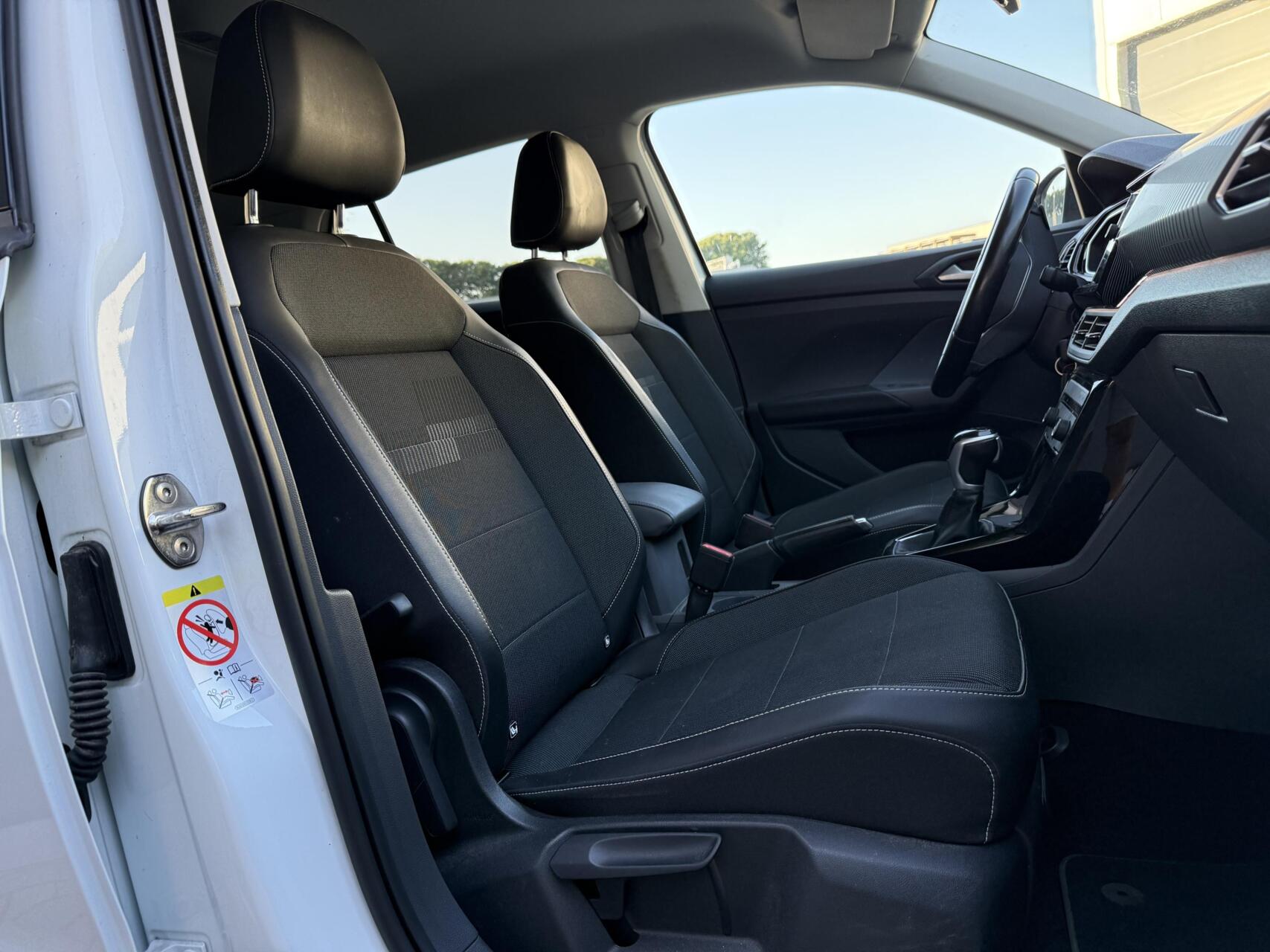 Foto van Volkswagen T-cross