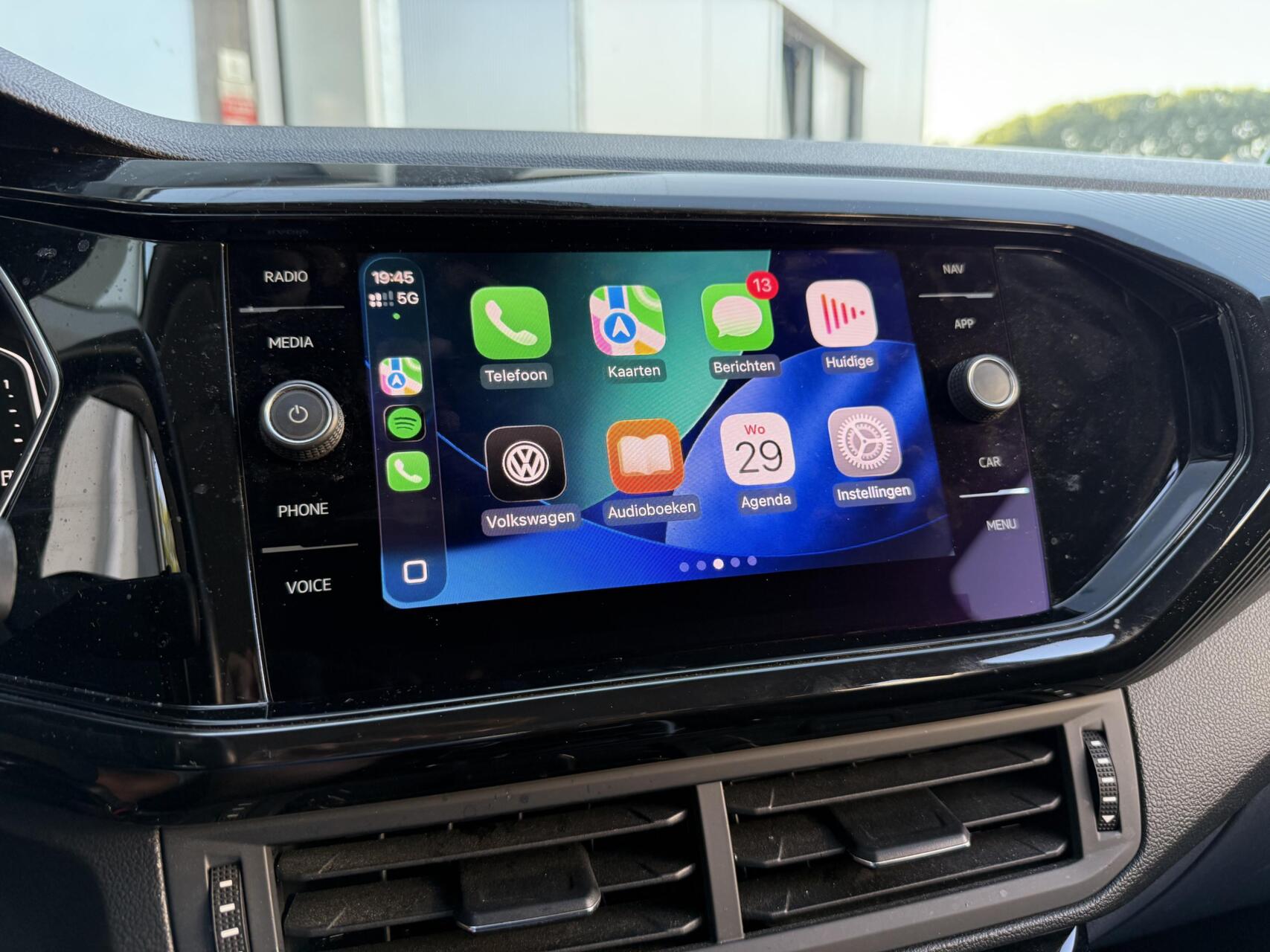 Foto van Volkswagen T-cross