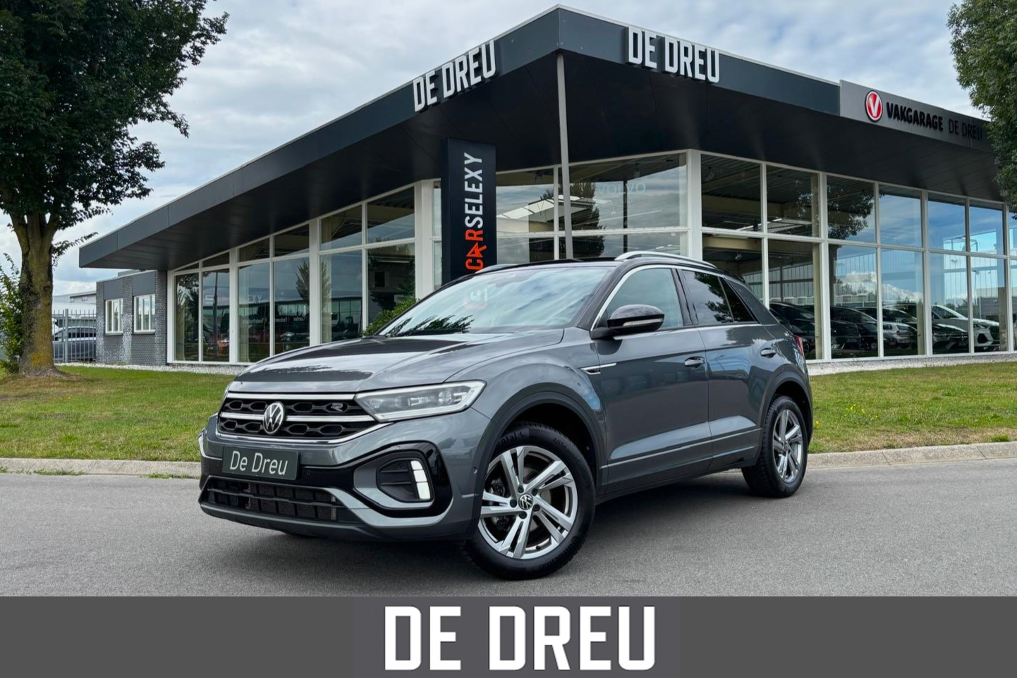 Volkswagen T-roc 1.5 TSI R-Line | TREKHAAK | CAMERA | ADAPTIVE | 2025 - voorkant