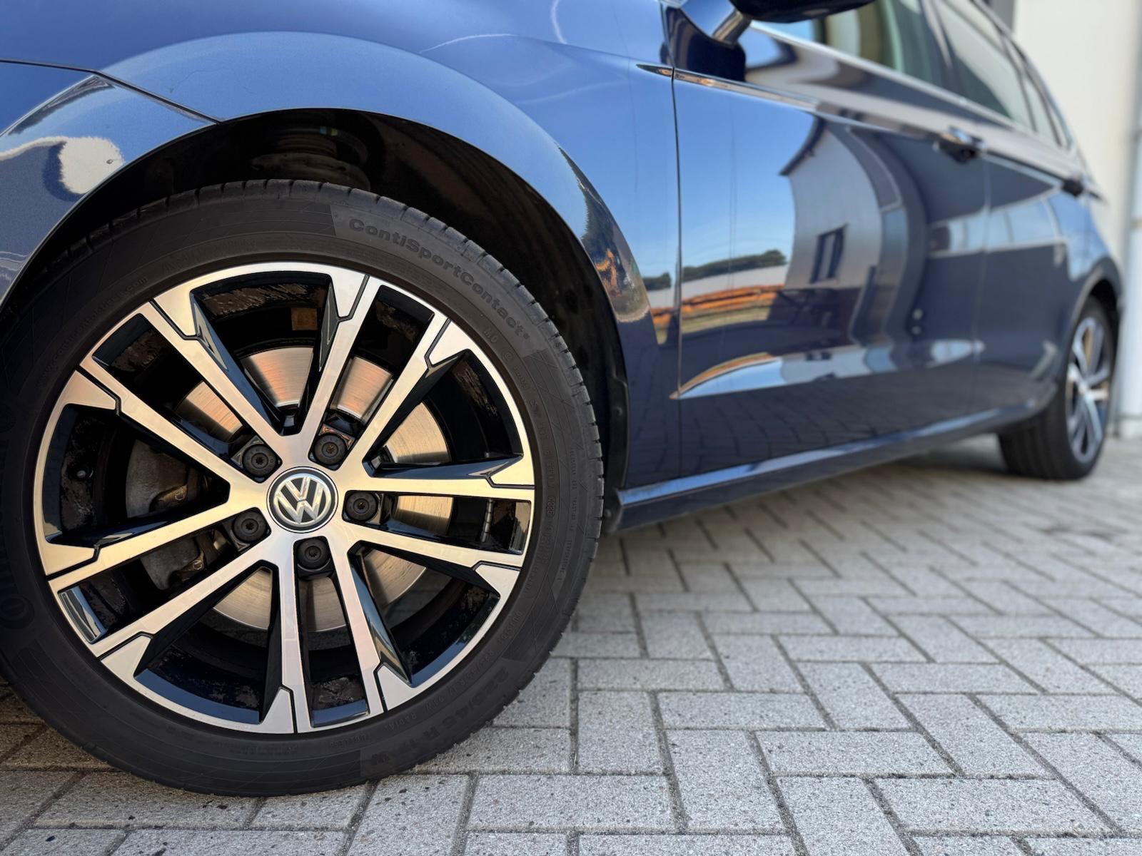 Foto van Volkswagen Golf Sportsvan