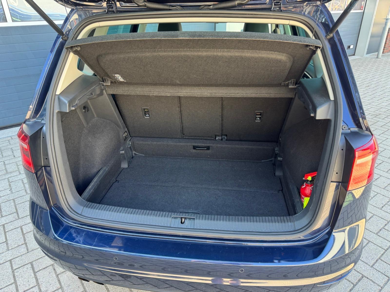 Foto van Volkswagen Golf Sportsvan