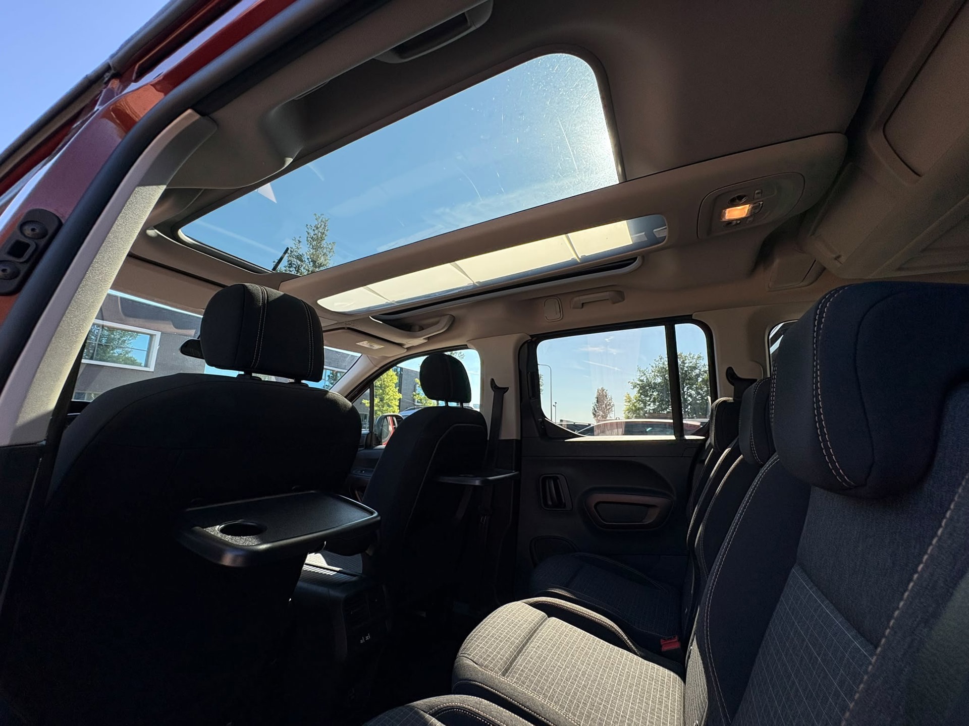 Foto van Peugeot Rifter