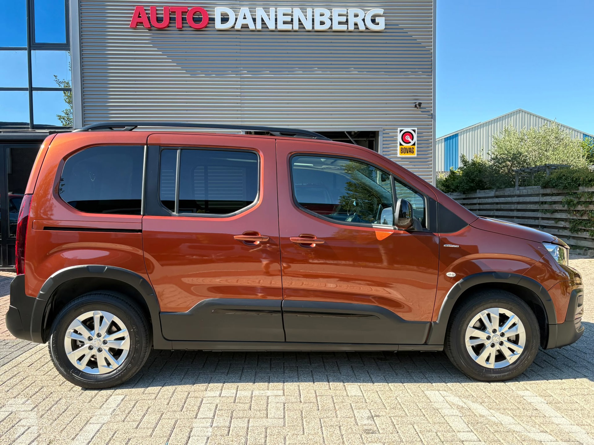 Foto van Peugeot Rifter