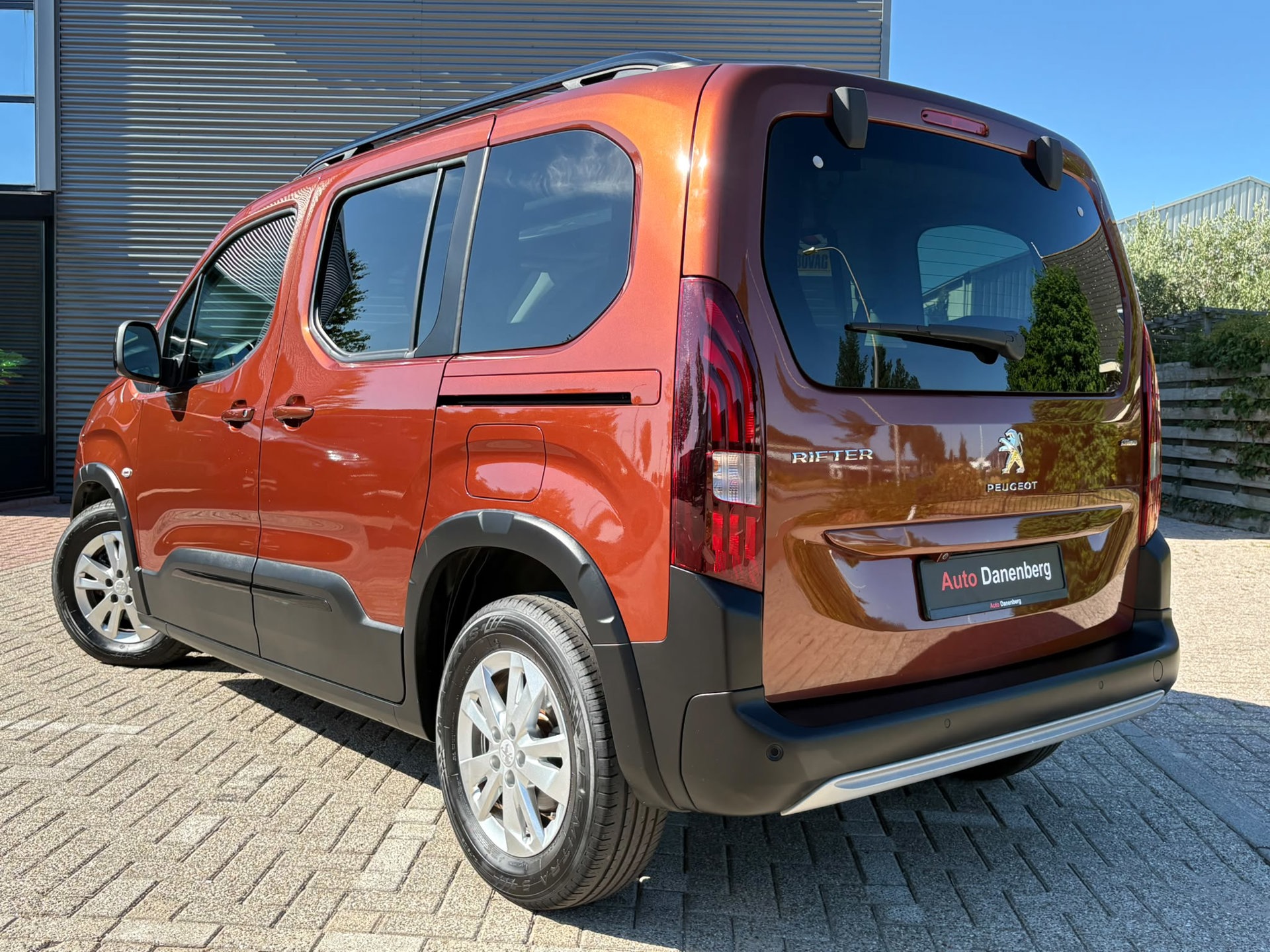 Foto van Peugeot Rifter