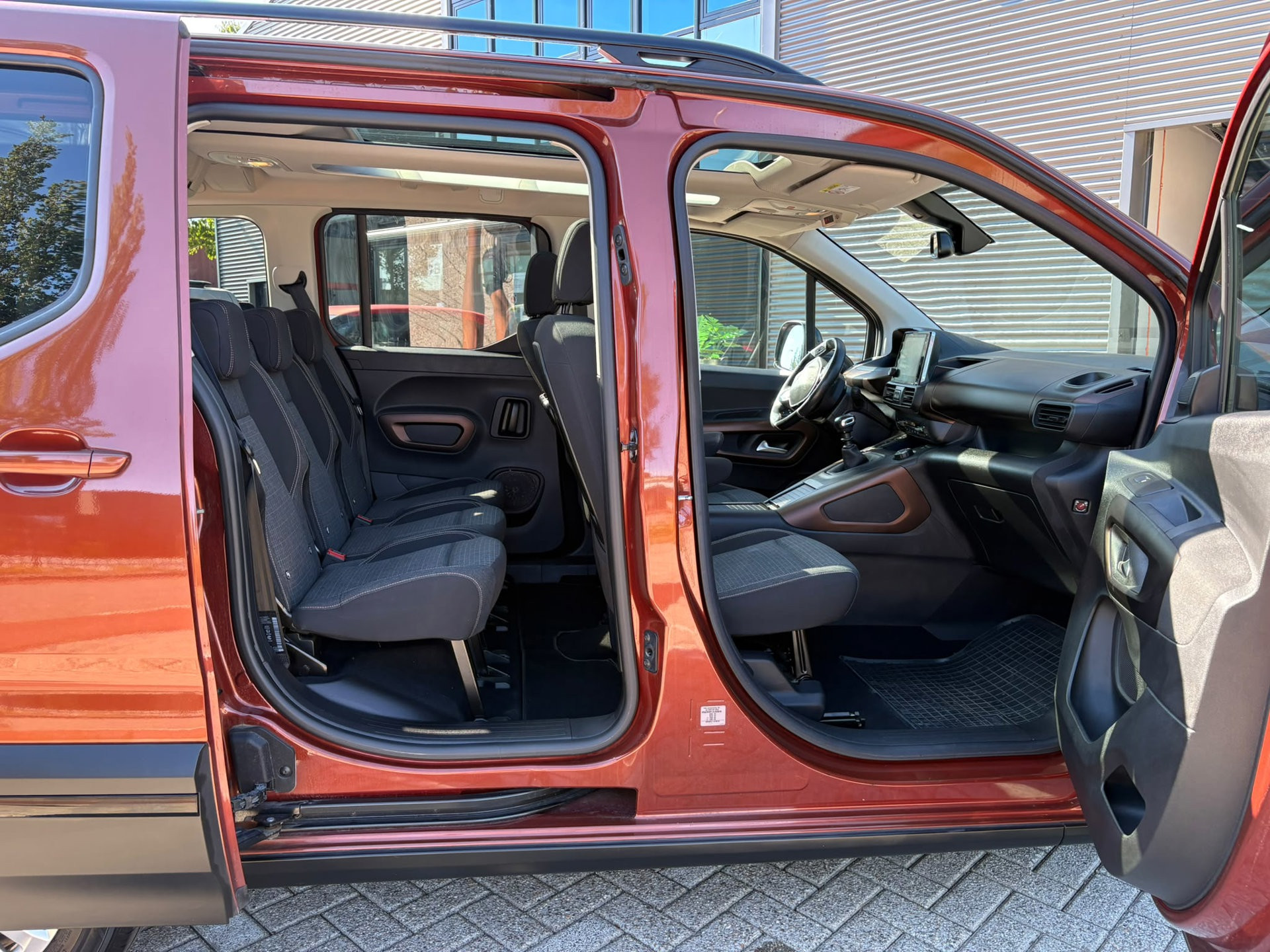 Foto van Peugeot Rifter