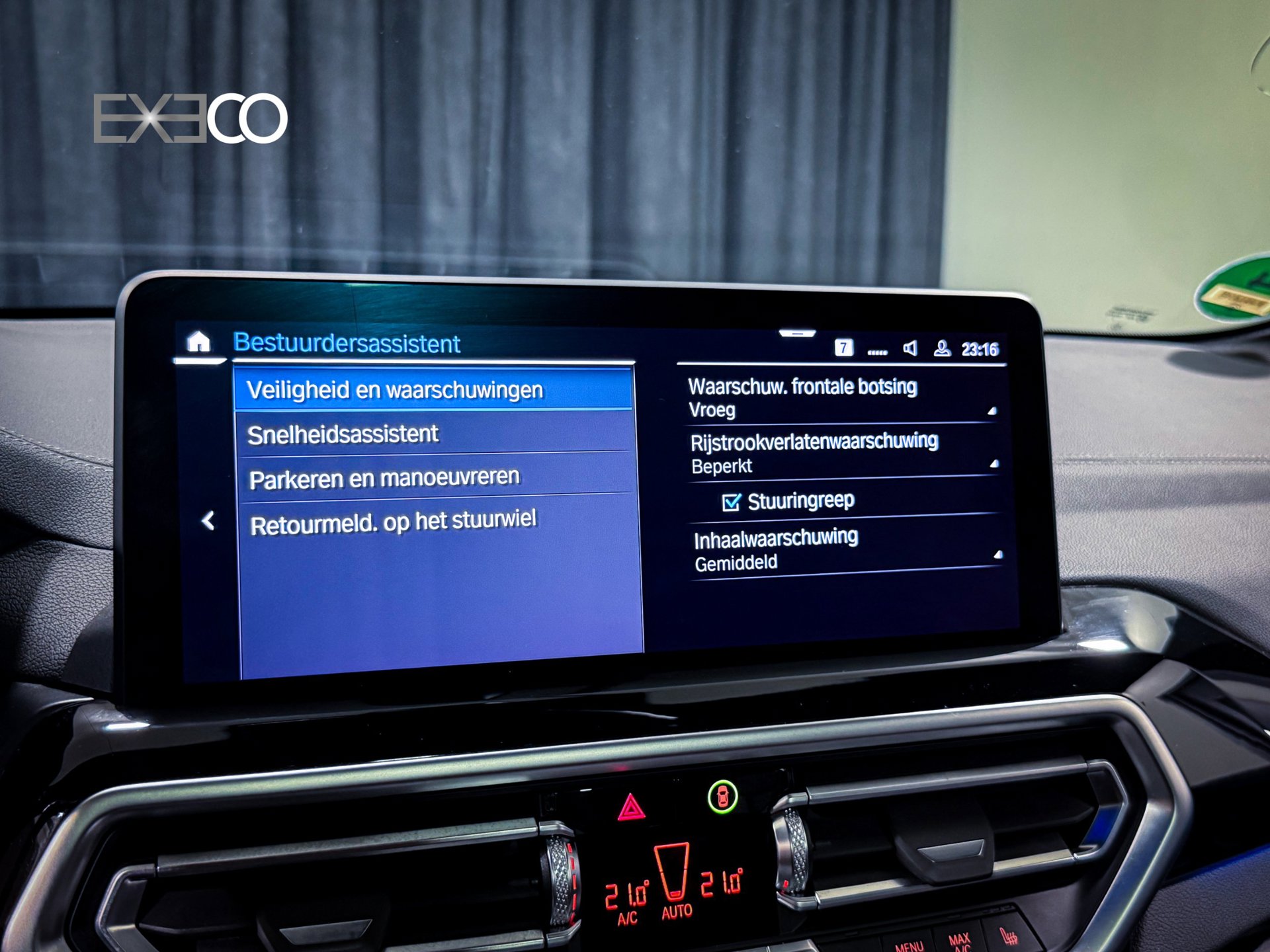 Foto van BMW X3 Xdrive30e