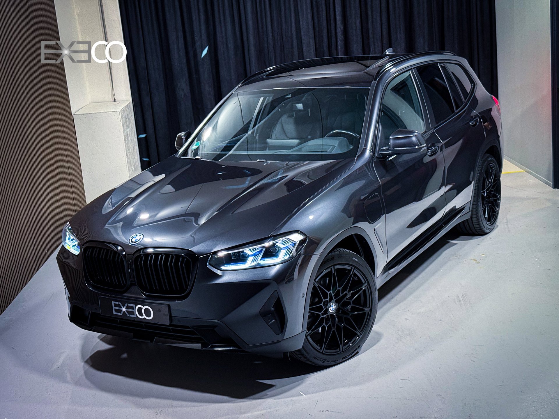 Foto van BMW X3 Xdrive30e
